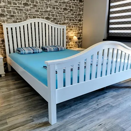 Apartman Aпартамент 5 *