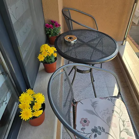 Aпартамент 5 Apartman Várna